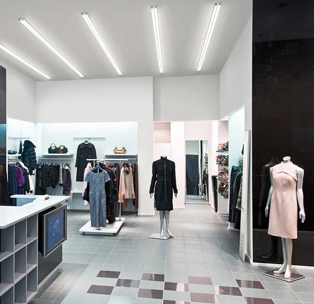 What Role Does Lighting Play When Merchandising A Fashion Retail Store 